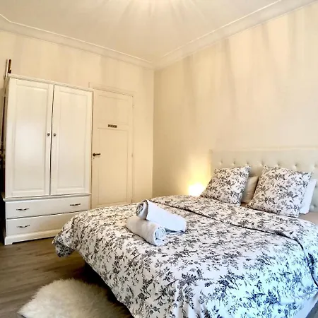 Champs Elysees 3 Apartment Paris